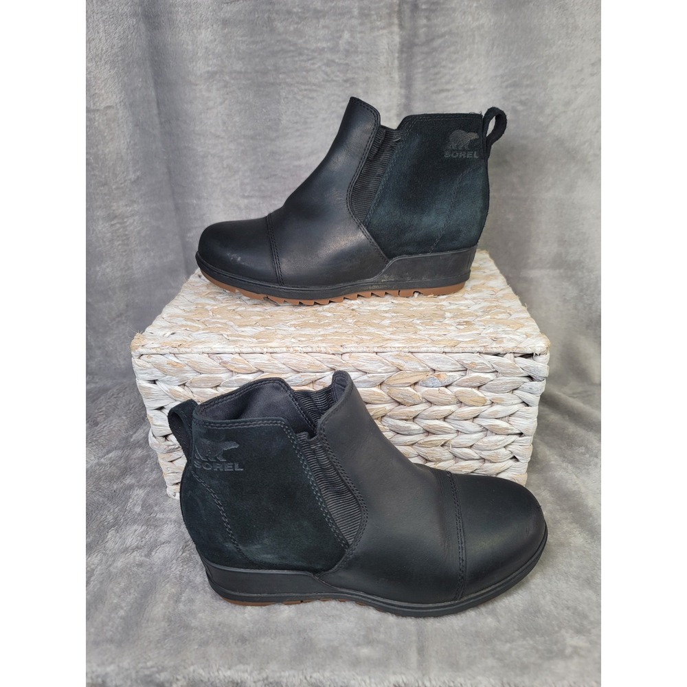Sorel Evie Pull On Waterproof Chelsea Boots Black Suede 7 Gorpcore Minimalist